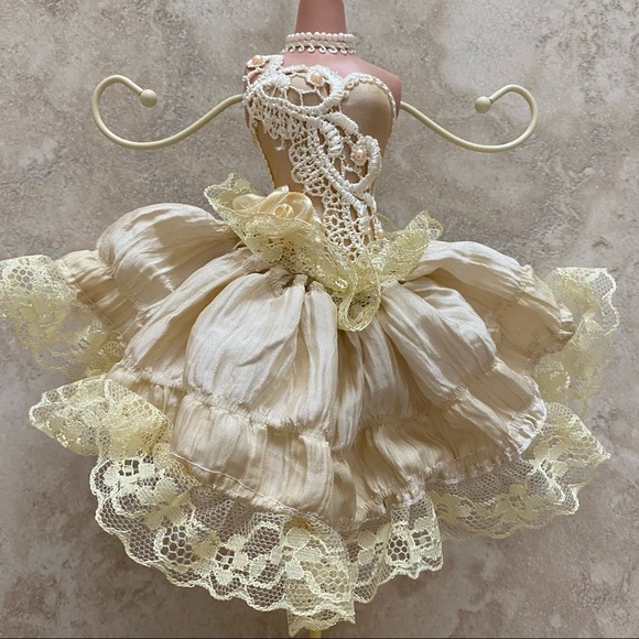 Vintage jewelry holder - Picture 4 of 8